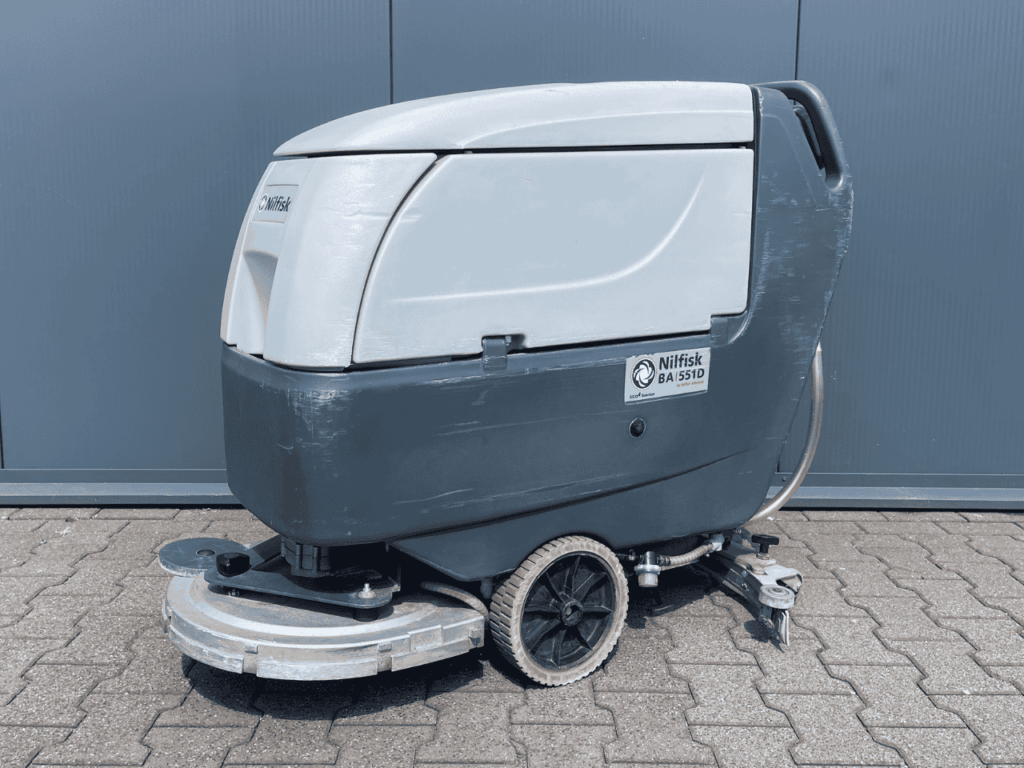 Nilfisk BA 551 D utilisé