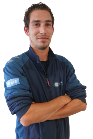 Nick Foppen, Storingsmonteur bij Metech
