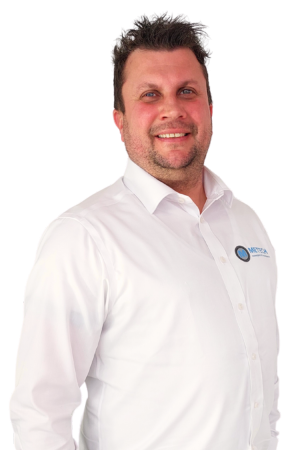 Wesley Damen, Vertegenwoordiger bij Metech