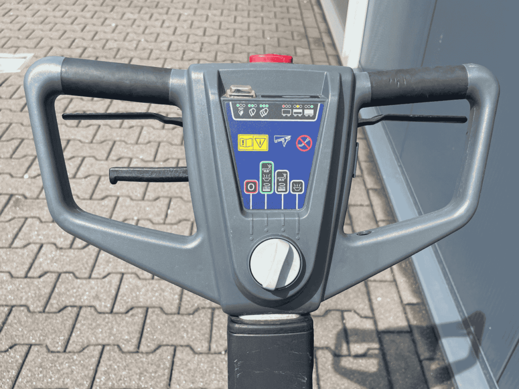 Nilfisk - SC400 schrobzuigmachine