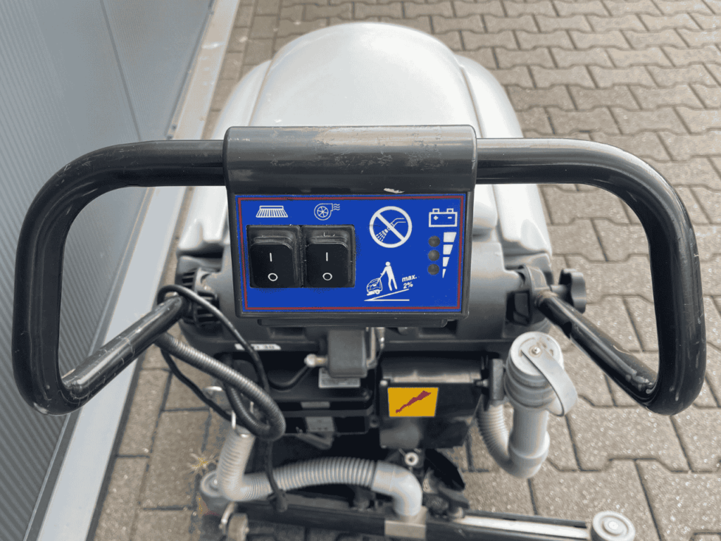 Nilfisk BA 410 schrobzuigmachine