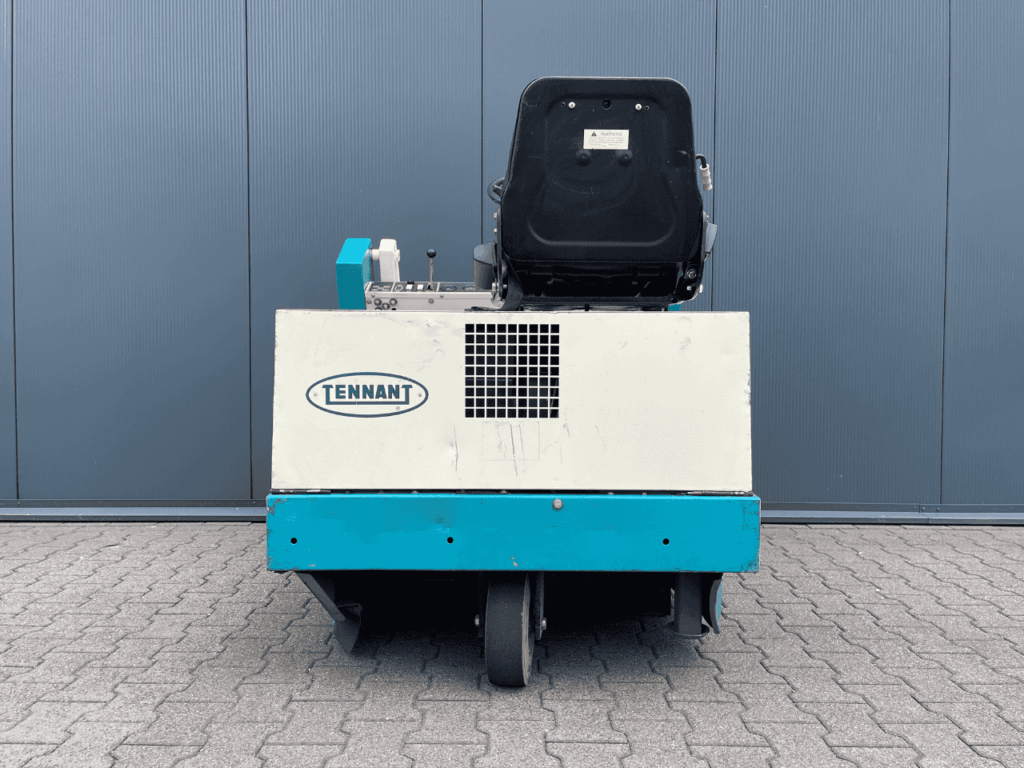 Tennant - 215 E Kehrmaschine