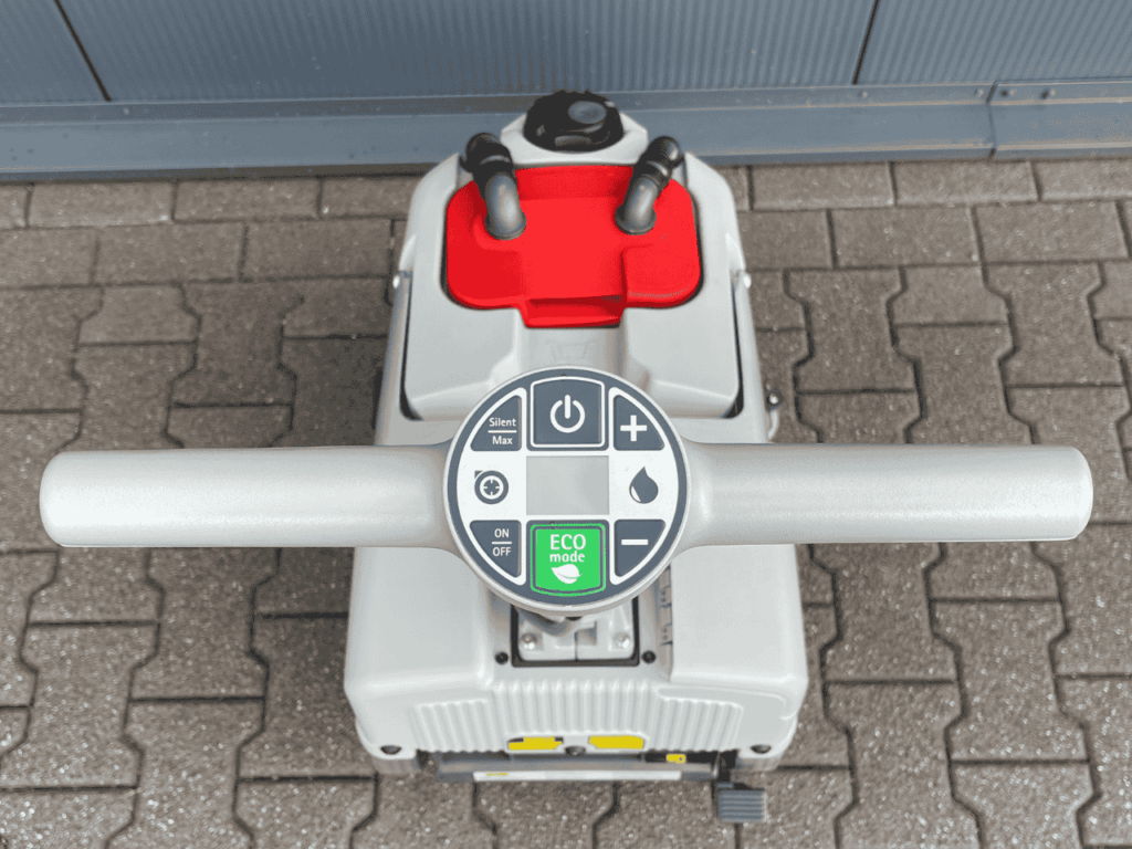 Comac Vispa Evo schrobzuigmachine