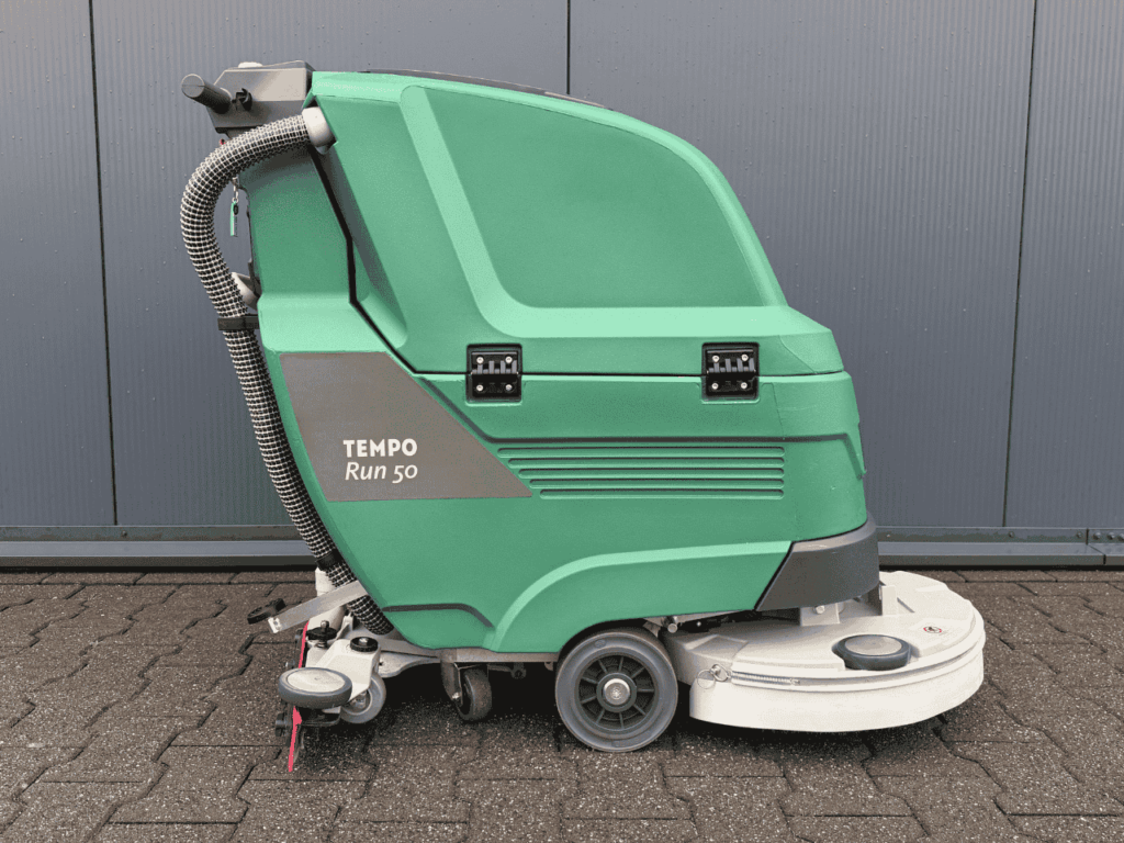 Boma Tempo Run 50 - scrubbing machine