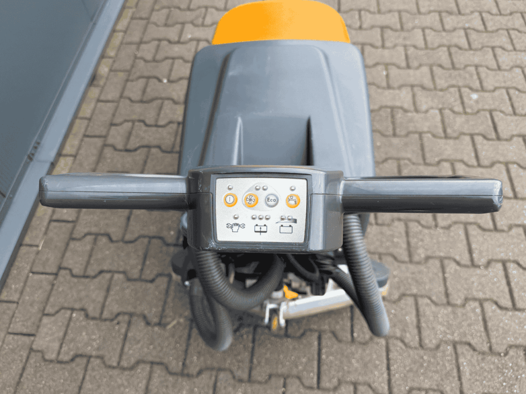 Taski 455 B - scrubber