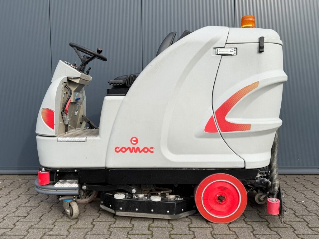 Comac Ultra 85B occasion