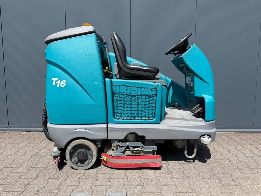 Tennant T16 schrobmachine