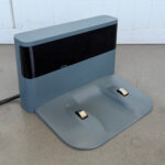 i-team Co Botic 1900 robot docking station